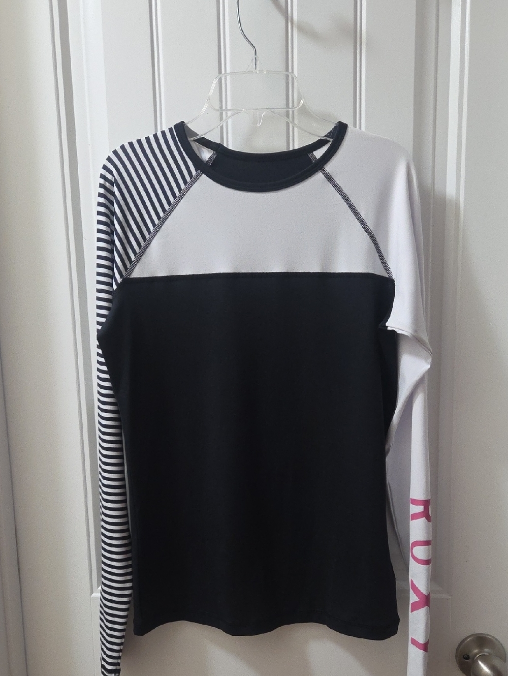 Roxy Black and White Crewneck Rash Guard Top